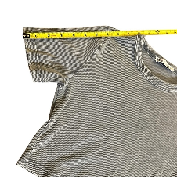 Zara Denim Blue Color Ribbed Crop Top Short Sleeve Top Size Medium - Picture 9 of 10